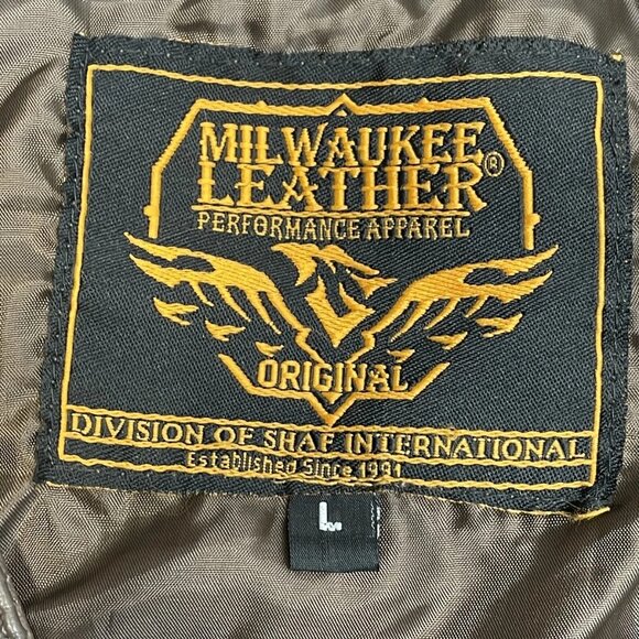 Milwaukee Men's Western‑Style V‑Neck Motorcycle Rider Vest – Brown – Size L - Picture 4 of 7